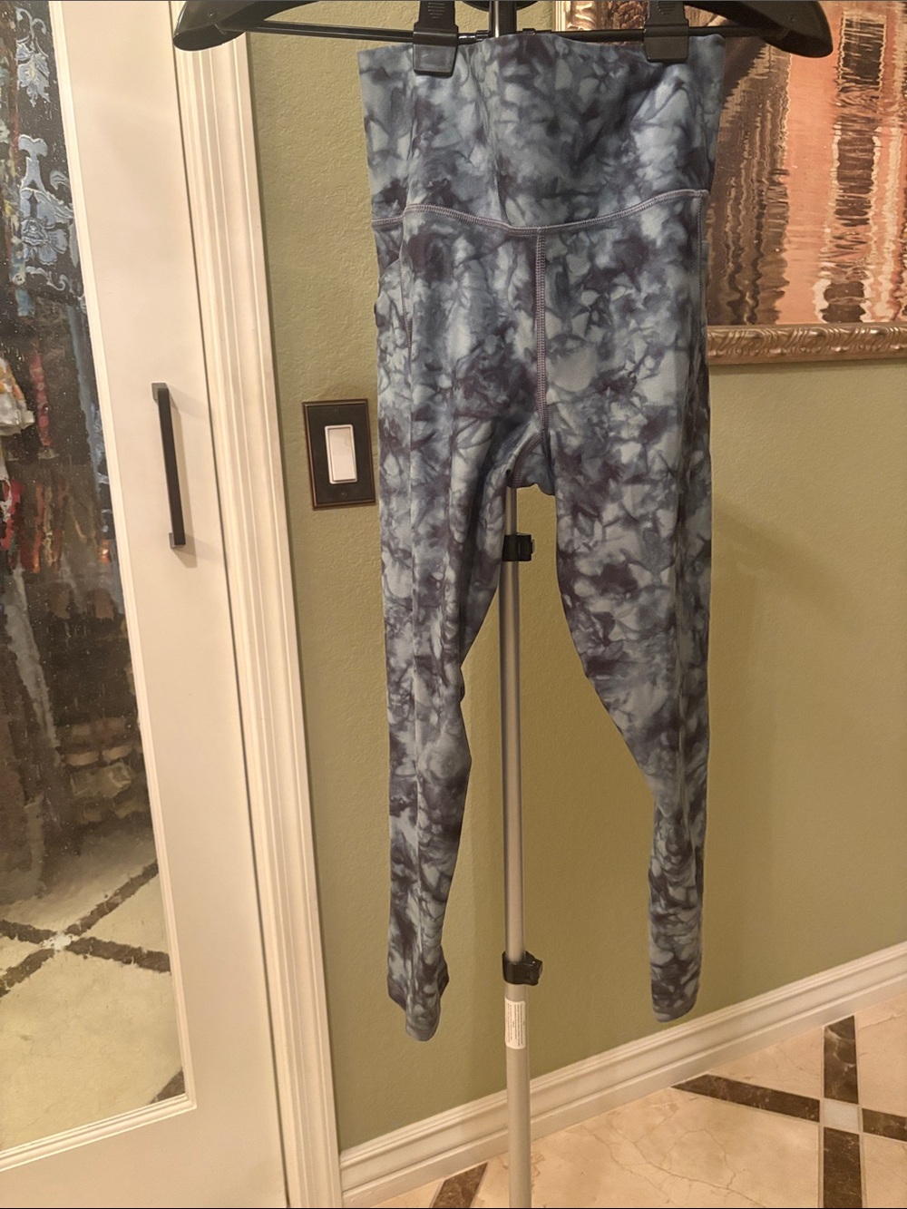 Athleta Girls Blue Tie-Dye High-Rise Leggings